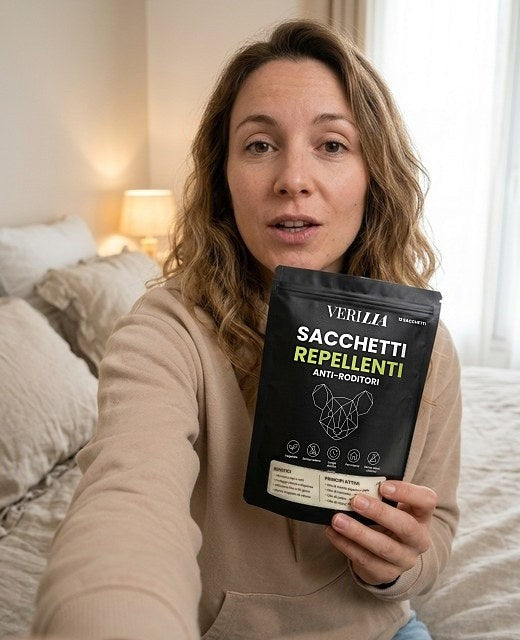 Cliente Verilia con la sua confezione di sacchetti repellenti